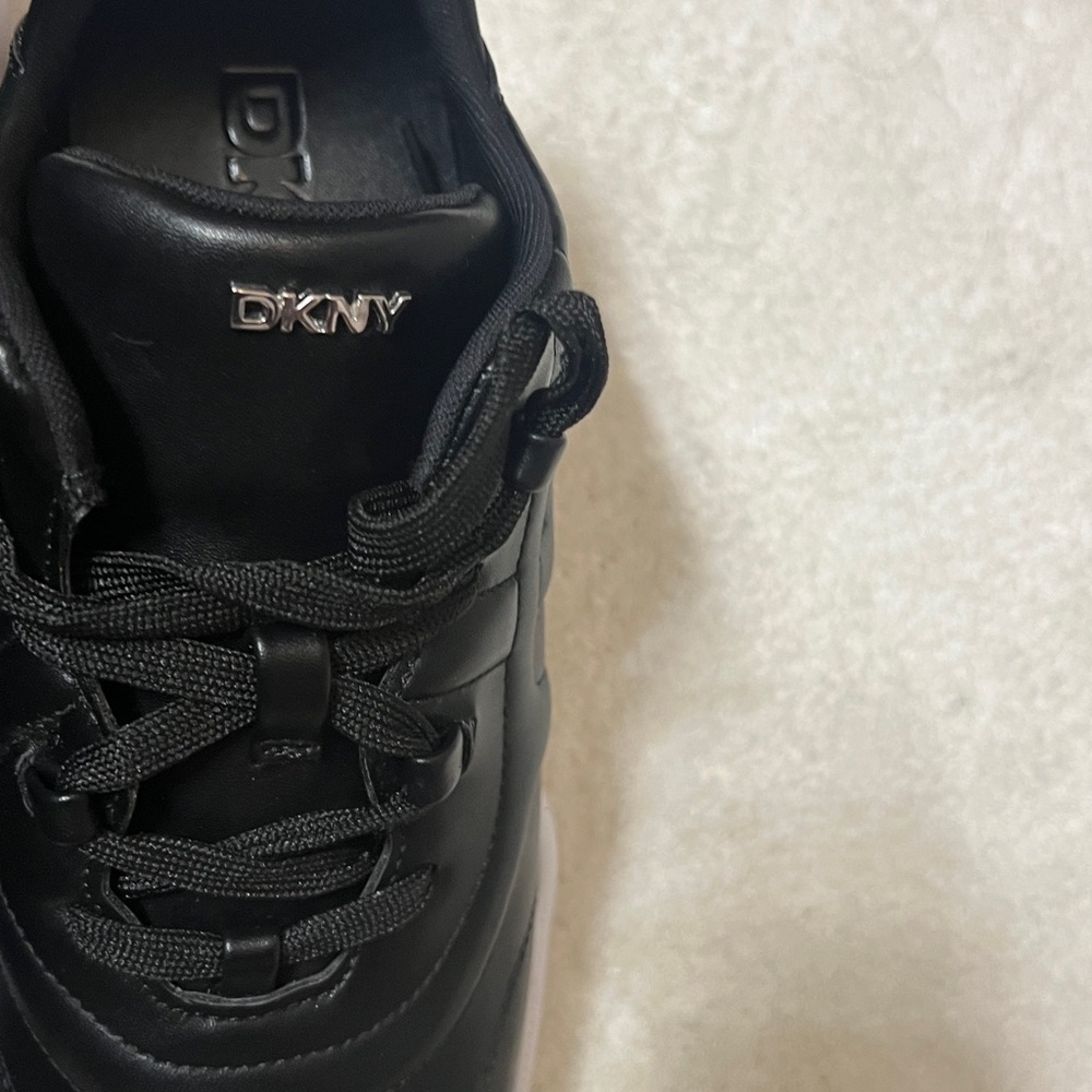 DKNY women’s Nix Lace-Up black Sneakers size 8; 8.5 walking outdoors streetwear - Picture 11 of 13